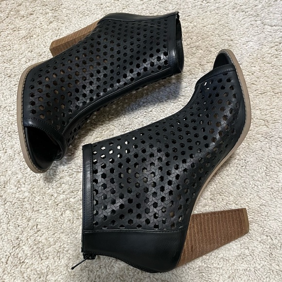 Report Ronda Perforated Peep Toe Ankle Boots | Black Faux Leather - Picture 3 of 12